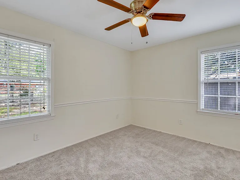 12473 Northwood Rd — Photo 21
