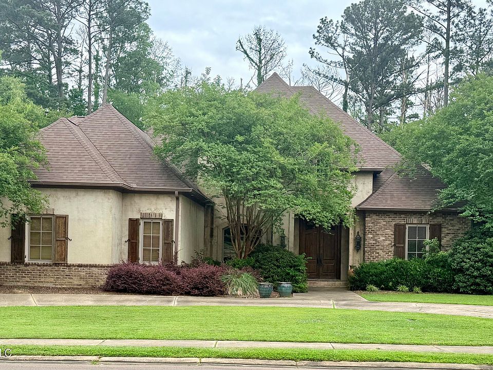 1st image of 385 Kingsbridge Rd