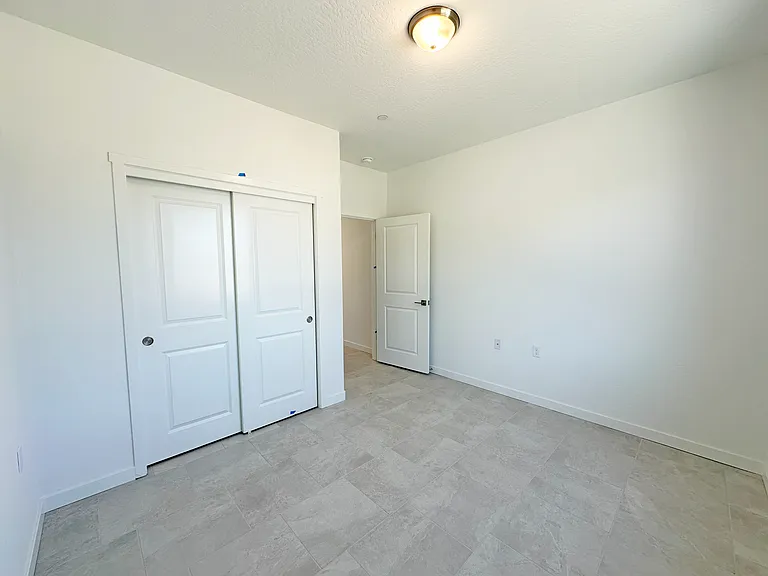 5th Bedroom, downstairs