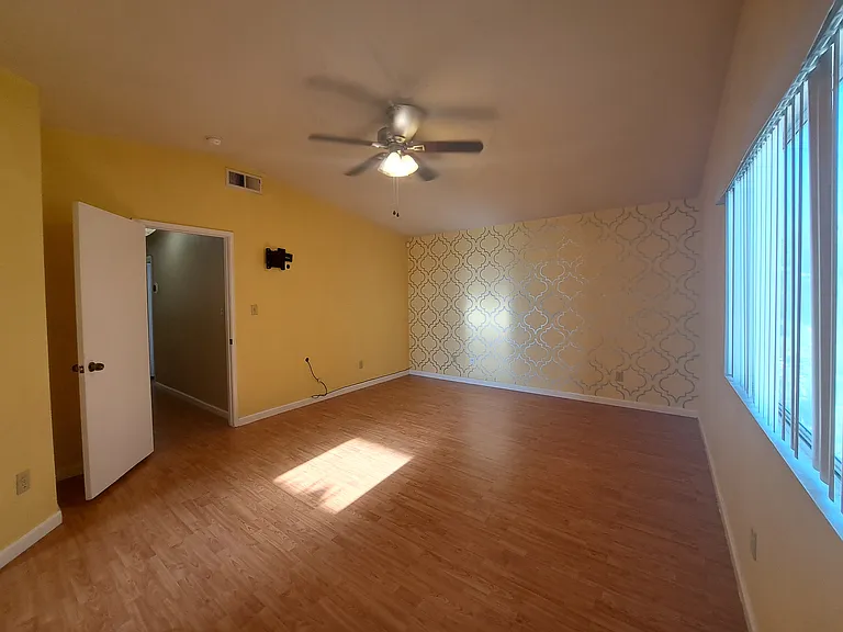 9507 Salinger St — Photo 29