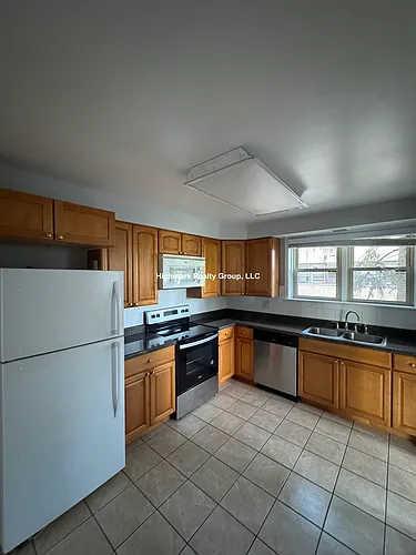 8644 Skokie Blvd Photo 1
