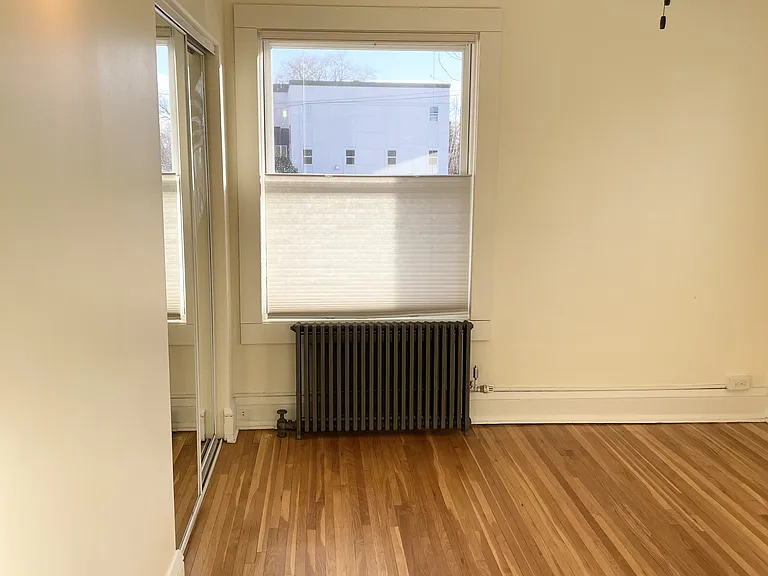 2338 Marshall Apartments — Photo 55