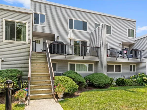 208 Harris Road #GB7, Bedford Hills, NY 10507