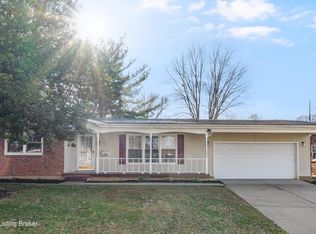 4210 Manner Dale Dr, Louisville, KY 40220