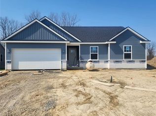 202 Kierra Ln, Swanton, OH 43558