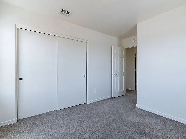1083 W Calle Vista De Suenos — Photo 42