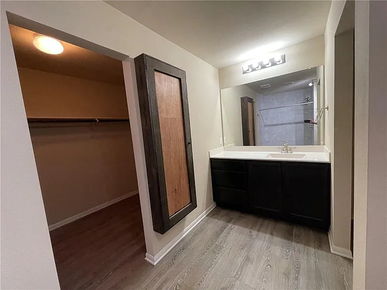222 Camellia Dr — Photo 16