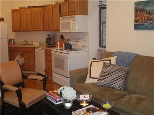 Rented by Luxor Homes & Investment Realty | media 15
