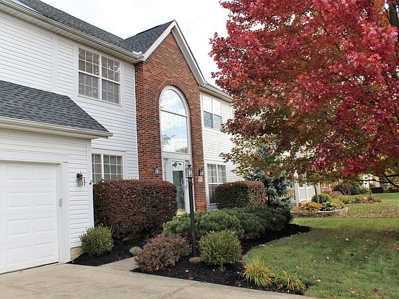 4th image of 5432 Old Creek Ln