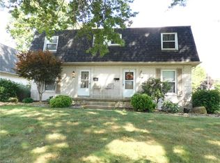 1361 Orkney St, Youngstown, OH