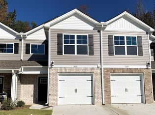 305 Pondview Rd, Macon, GA 31206