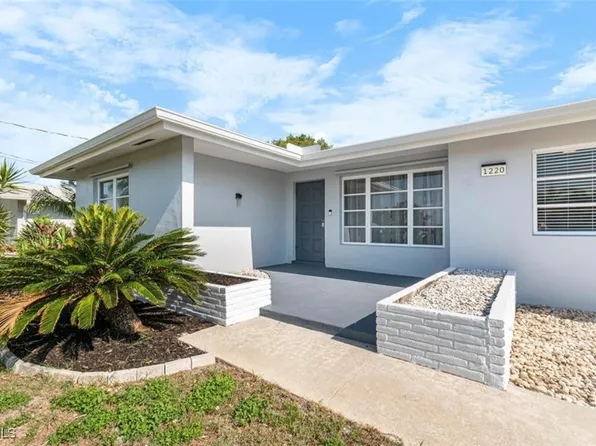 1220 SE 32nd St, Cape Coral, FL 33904