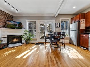 673 E 2nd St #1, South Boston, MA 02127