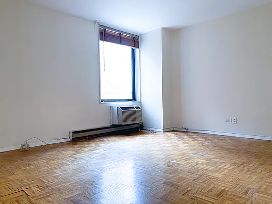 Rented by ONE Manhattan Real Estate | media 15