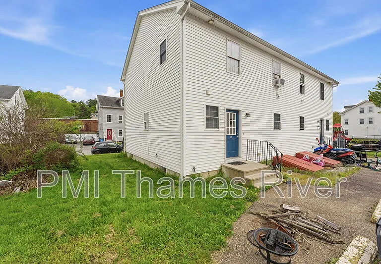 16 Central St — Photo 30