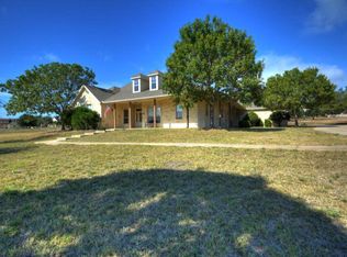 117 Oakhampton Trl, Ingram, TX 78025