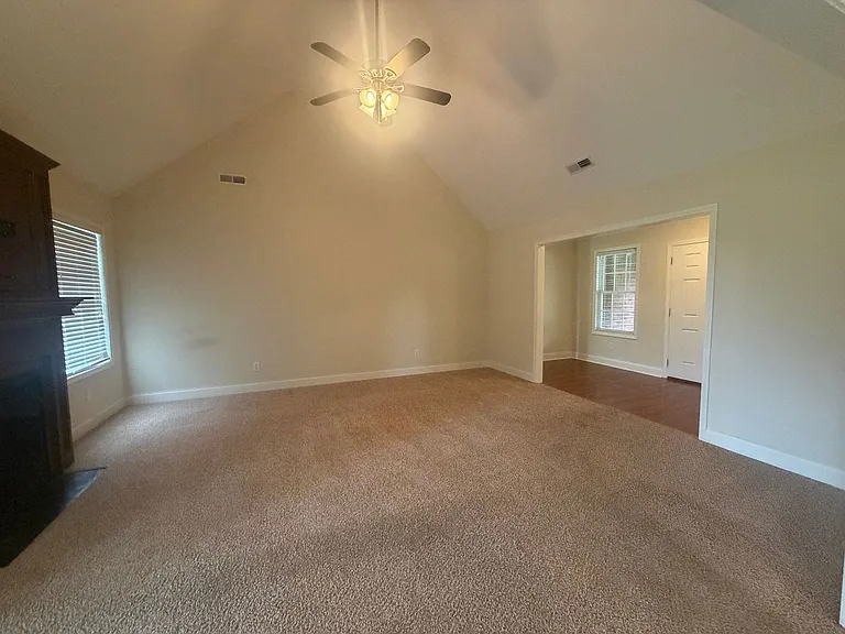 1345 Raccoon Rd — Photo 12