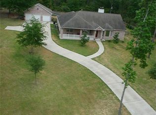 40010 Country Forest Dr, Magnolia, TX 77354