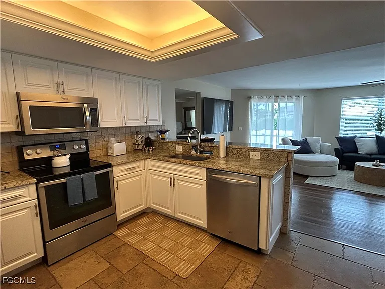 5420 Chiquita Blvd S #D — Photo 7