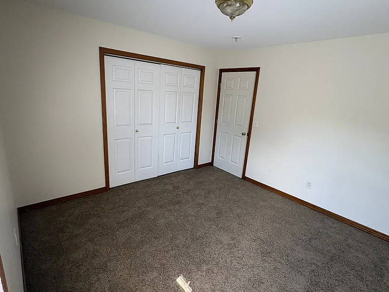 201 Brooke Castle Dr #1 — Photo 11