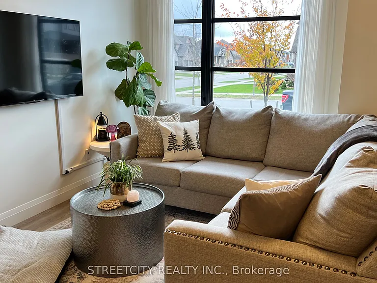 3900 Savoy St E #31 — Photo 26