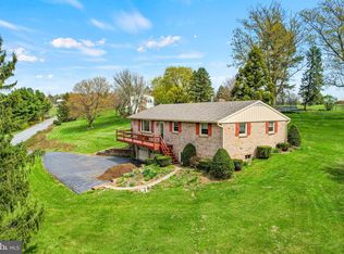 102 Valley View Rd, Myerstown, PA 17067