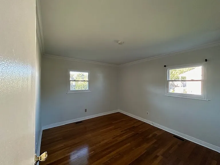 5305 Stokes Ln — Photo 13