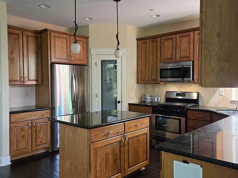 17649 SW Cody Ln — Photo 3