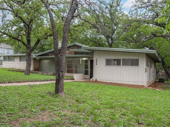 1614 11th St, Brownwood, TX 76801