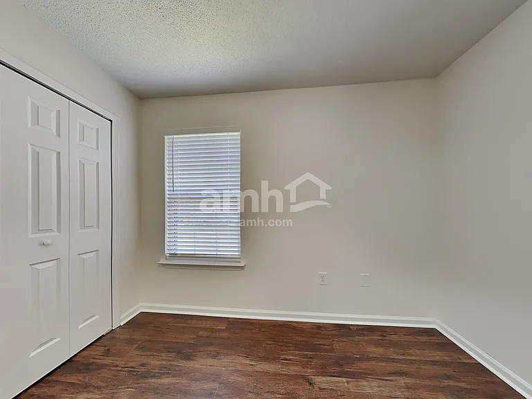 362 Stonebridge Cir — Photo 19