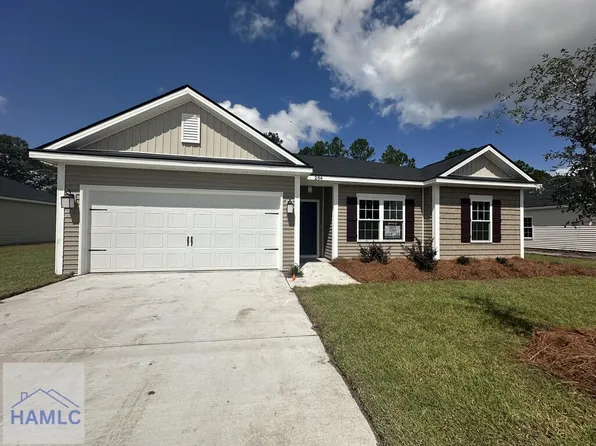 284 Juniper Dr, Hinesville, GA 31313