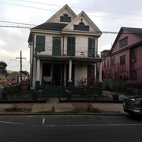 1st image of 1438 N Claiborne Ave