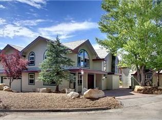 39051 Willow Landing Rd, Big Bear Lake, CA 92315