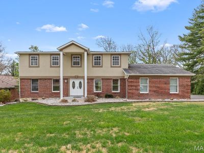 625 Pinebrook Dr, Chesterfield, MO, 63017