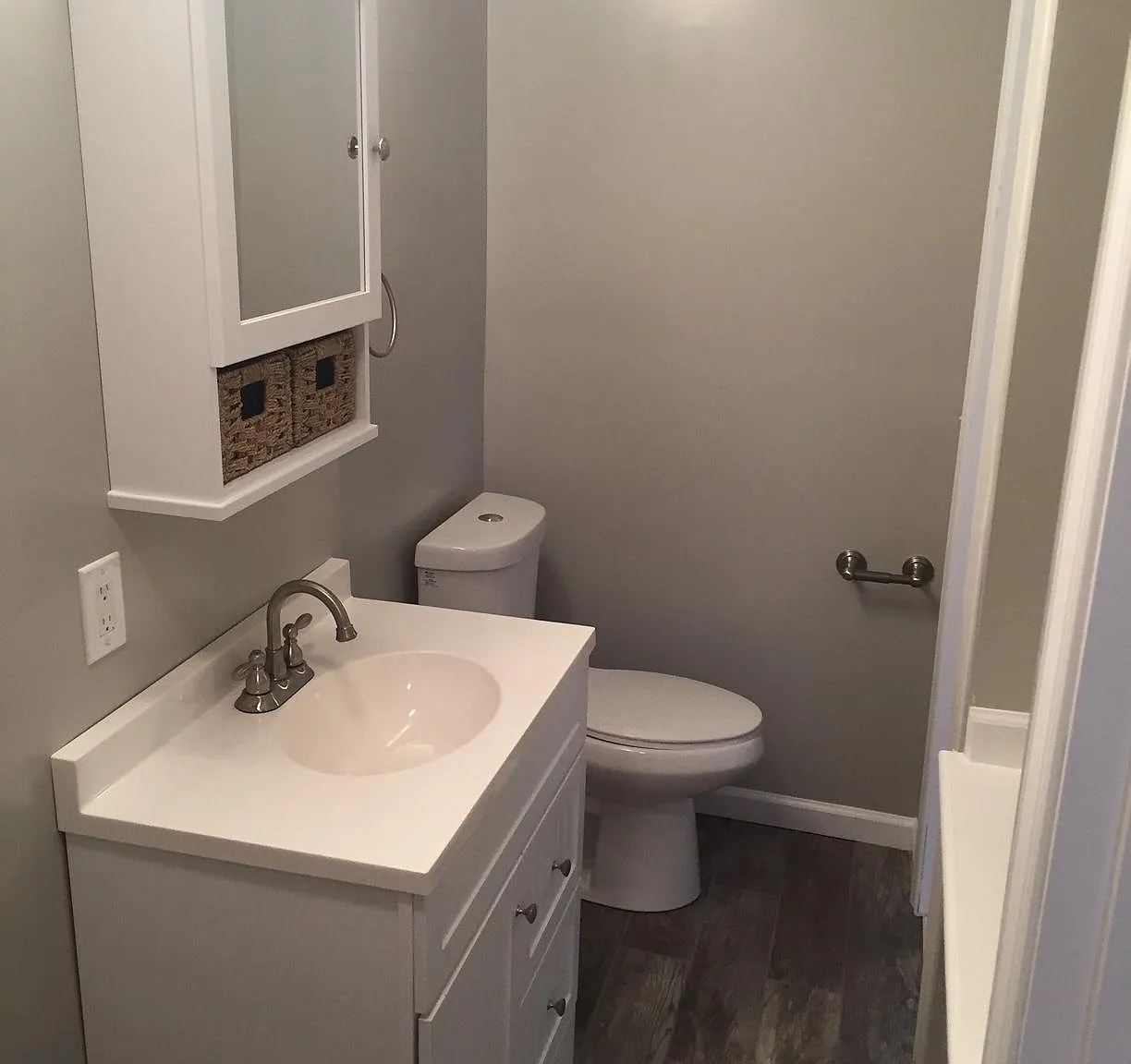 4 bed, 2000 sqft, $2,400 — Photo 3