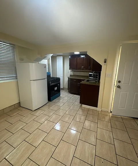 10 Mercer St #1 — Photo 6