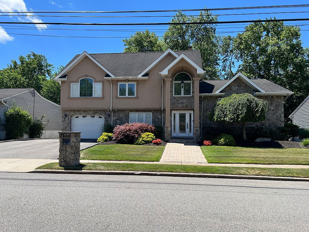 337 Winifred Dr - Property Image