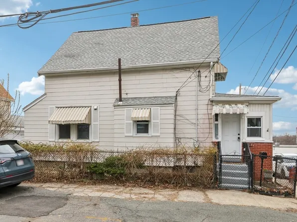 100 Fremont St, Somerville, MA 02145