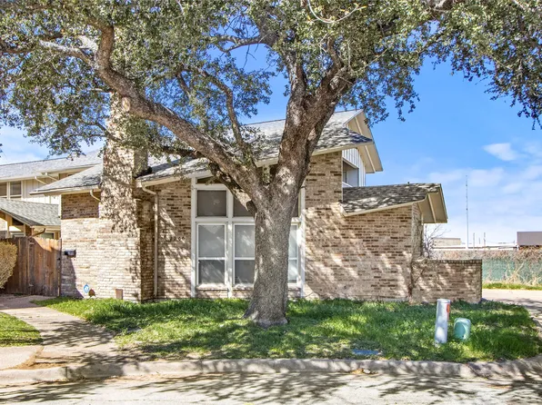 2200 Seville Ct, Dalworthington Gardens, TX 76013