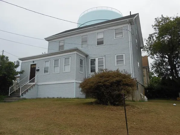 30 Broad St, Fall River, MA 02724