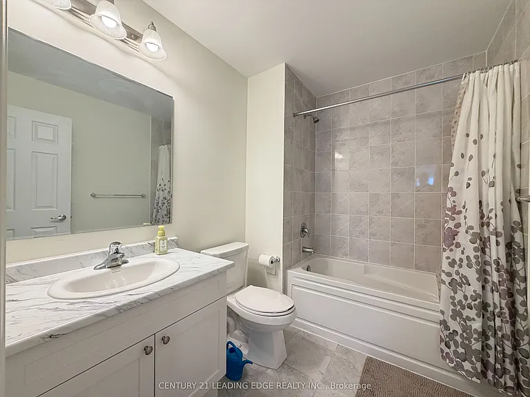 70 Lockyer Dr — Photo 21