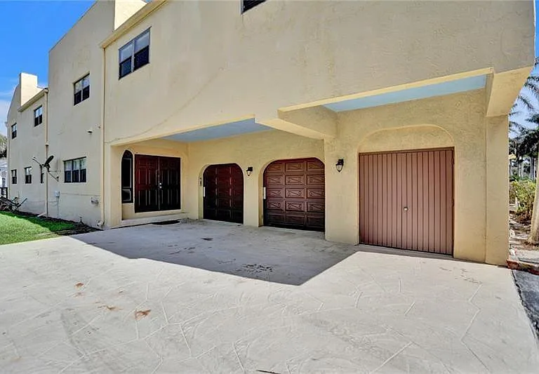 4300 S Ocean Blvd #1 — Photo 36