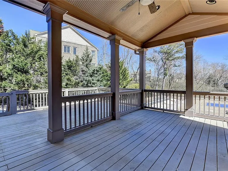 2230 Manor Creek Ct — Photo 46