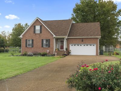 200 Grant Ct, Portland, TN, 37148