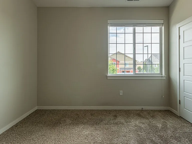 The Enclave Townhomes — Photo 27