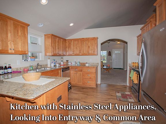 2nd image of 1174 Peachwood Ct