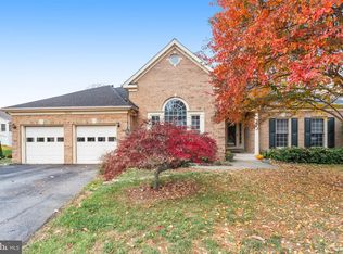 1840 Strickland Ct, Woodbridge, VA 22191