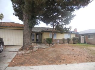 451 N Larkin Ave, Fresno, CA 93727