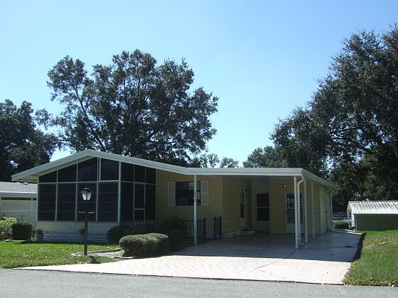 2nd image of 690 Cedar Ln