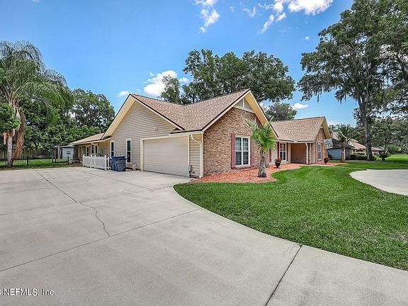 5th image of 1821 SWISS OAKS Street